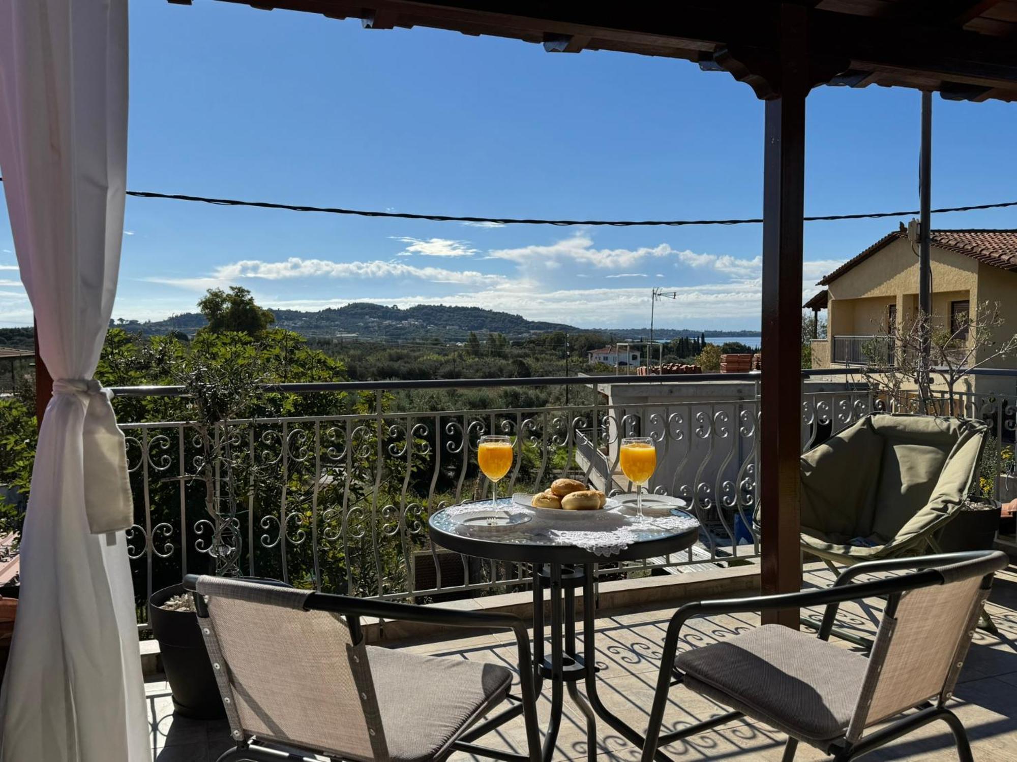 Apartament Taki'S Attic Agios Ilias  Zewnętrze zdjęcie