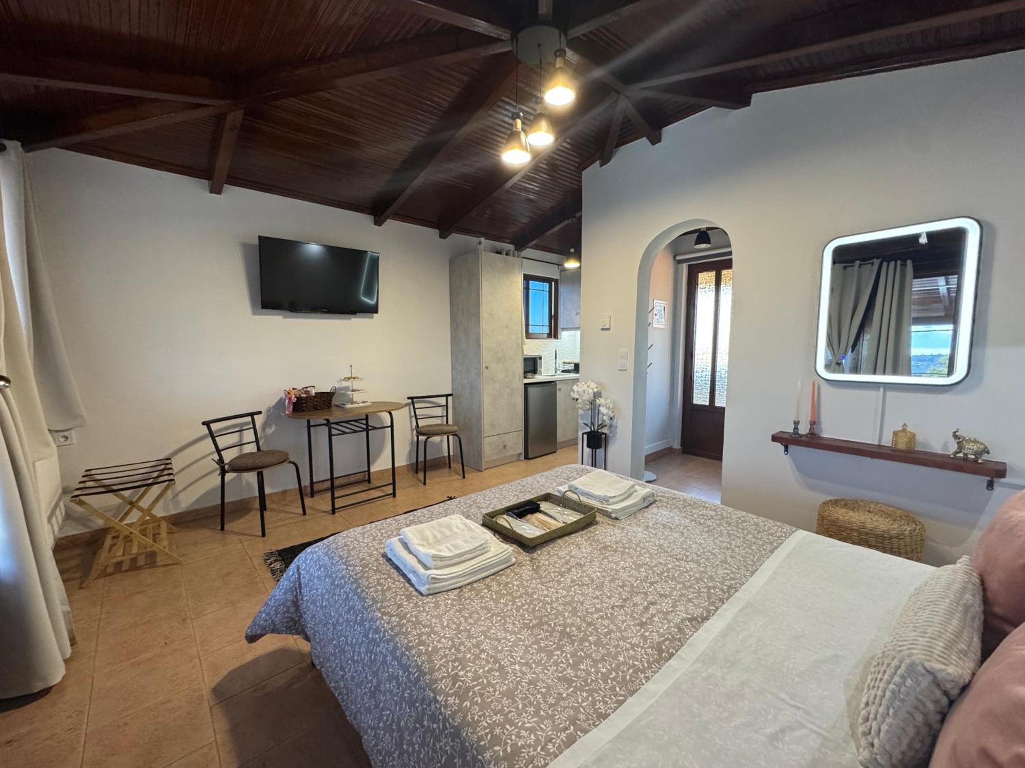 Apartament Taki'S Attic Agios Ilias  Zewnętrze zdjęcie